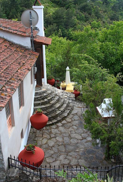 Vila Katoikia Me Ta Pitharia Prínos Exteriér fotografie